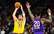 Dončičam 16 punkti "Lakers" zaudējumā pret "Jazz"