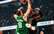 Mičels uzliek Porziņģi uz plakāta un triumfē NBA dienas topā