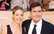 Aktrise Denīze Ričardsa atceras, kā meitām pateikusi, ka Čārlijam Šīnam ir HIV