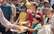 Izraēlas armija atklājusi uguni palīdzības izsniegšanas punktā Gazā, vairāki desmiti cilvēku miruši