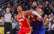 "Hawks" atspēlējas no mīnusiem, tomēr galotnē piekāpjas Ņujorkas "Knicks"