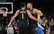 Bukers ar trako pēdējās sekundes trejaci ielaužas NBA dienas TOP 10 pirmajā vietā