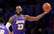 "Lakers" zvaigzne Lebrons Džeimss kļūst par vecāko "triple double" sasniegušo spēlētāju