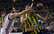 Eirolīgas līderu cīņā "Olympiacos" apspēlē Žagara "Fenerbahce"