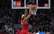Spožais Bārnss ar divām epizodēm iekaro NBA dienas TOP 10 trijnieku