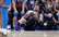 Dončičs pamet laukumu savainojuma dēļ, "Thunder" pārbrauc pāri "Lakers"