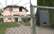 Ģimene iedzīvojas nelaimē – viņu mājas otrais stāvs tagad ir nelietojams
