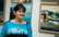 Māksliniece Ligita Caune Lielzalves muižai dāvina 10 gleznas