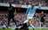 Holans iesit divus golus, Premjerlīgas līdere "Manchester City" aizraujošā cīņā uzvar arī "Ipswich"