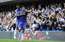 Anglijas Premjerlīgas 7.kārtas centrālajā mačā "Chelsea" ar 2:0 uzvar "Arsenal"