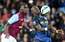 Anglijas čempioni "Manchester City" izbraukumā ar 2:0 uzvar "Aston Villa"