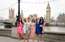 Miss Pasaule konkursantes ierodas Londonā