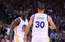Goldensteitas Warriors sagādā Hjūstonas Rockets pirmo zaudējumu sezonā