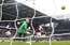 Premjerlīgas līderi Chelsea izbraukumā ar 2:1 uzvar Aston Villa futbolistus