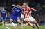 Chelsea ar 2:1 uzvar Stoke City un tuvojas čempionu titulam