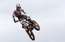 Motobraucējs Justs treniņā izmežģījis plecu