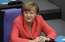 Vācija politiķi baidās, ka viņu sarunas noklausās; sākuši izmantot vienreizlietojamos telefonus