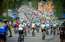 FOTO: divi tūkstoši riteņbraucēju cīnās SEB MTB Smiltenes posmā