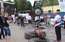 VIDEO: Ogrē vīri cilā mašīnu riepas un demonstrē savu milzīgo spēku