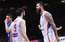 Serbija salauž Čehijas pretestību un iekļūst Eurobasket 2015 pusfinālā