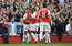 FOTO: Arsenal pirmajā puslaikā iesit trīs un sagrauj Manchester United