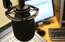 Radio dīdžejs līdz izmisumam noved klausītājus ar vienas dziesmas atskaņošanu