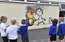 Benksijs pārsteidz ar jaunu grafiti uz skolas sienas