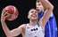 VIDEO: Dairis Bertāns trāpa divus tālmetienus, Darussafaka Kauņā apspēlē Žalgiri