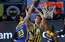 Bagatska "Maccabi" trillerī Stambulā pārspēj vietējo "Fenerbahce"