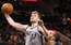 Bertāns pirmoreiz NBA nospēlē virs 30 minūtēm un palīdz "Spurs" pārspēt "Jazz"