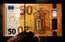 Šodien apgrozībā nonāks jaunā 50 eiro banknote