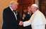 Donalds Tramps Vatikānā tiekas ar Romas pāvestu Francisku