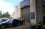 Pārdaugavā no telpām brutāli izliek autoservisu un iekārtas aizved nezināmā virzienā