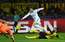 Ronaldu divi vārti sekmē Madrides "Real" uzvaru UEFA Čempionu līgas spēlē Dortmundē