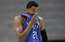Kauns pa visu seju! NBA basketbolists uzmet divus "klusos" soda metienus