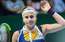 Ostapenko nervus kutinošā "WTA Finals" spēlē zaudē veterānei Venusai Viljamsai