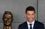 Skandalozās Ronaldu statujas mākslinieks reabilitējies par milzīgo kļūdu