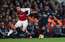 "Manchester United" aizraujošā Premjerlīgas grandu duelī apspēlē "Arsenal"