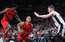 Bertānam astoņi punkti spraigā "Spurs" zaudējumā pret "Trail Blazers"
