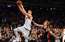 Porziņģis ar iespaidīgu "danku" triumfē NBA dienas momentos