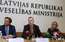 Gaidāmais algu pielikums ārstiem joprojām ir atkarīgs no slimnīcu vadību noteiktajām piemaksām