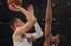 Arī sezonas otrajā NBA latviešu derbijā Bertāns un "Spurs" pārspēj Porziņģi un "Knicks"