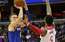 Porziņģis iemet 16 punktus, "Knicks" izbraukumā zaudē Vašingtonas "Wizards"