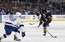 Girgensonam rezultatīva piespēle negaidītā panākumā pār NHL līderi "Lightning"