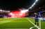 "PSG" fani UEFA Čempionu līgas mačā ar dūmu svecēm pārvērš stadionu "ellē"