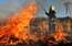 Aptauja: vairāk nekā puse iedzīvotāju uzskata, ka jāpalielina soda nauda par kūlas dedzināšanu