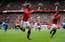 Mančestras "United" spēles izskaņā sarūgtina Vengeru un "Arsenal"