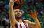 Strēlnieks gūst 22 punktus un ieved "Olympiakos" Grieķijas čempionāta finālā