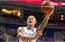 Sirsnīgs foto! Basketbolists Timma kopā ar jaundzimušo dēliņu
