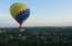 FOTO: Saldū notiek vērienīgais gaisa balonu festivāls